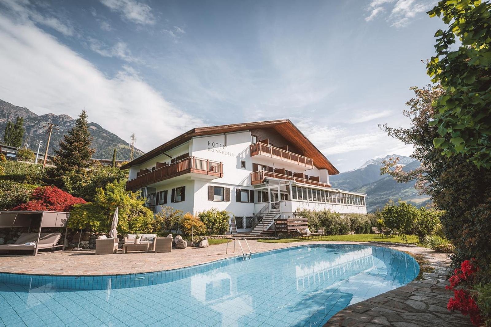 טירולו Hotel Brunnhofer מראה חיצוני תמונה