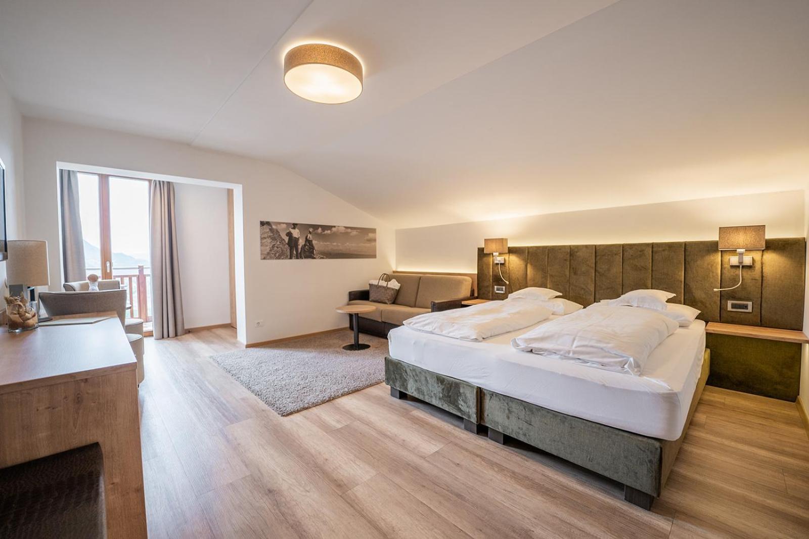 טירולו Hotel Brunnhofer מראה חיצוני תמונה